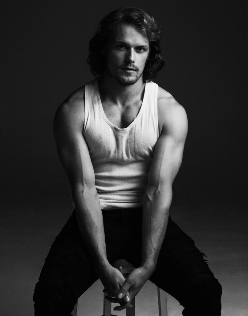 OutlandishLove's tweet photo. @sarahjaswim @OutlanderSpain @Sheugs @barbaramills1 @SamsSecretAlias @LaurelSchuett 

#AdorkableSam, big and little http://t.co/5I0HN8gYfP
