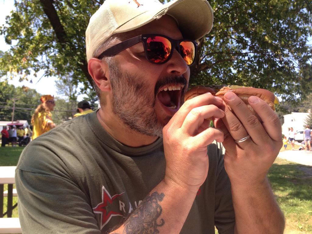 MikeHsuAAF's tweet photo. Good times at #worcesterhotdogsafari! See you next year! My colon should be clear by then. @woohotdogsafari http://t.co/ganQrdrZ12