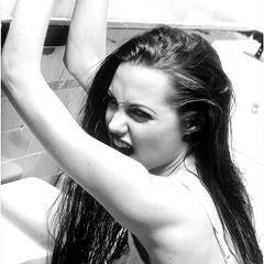 AFadedPicture's tweet image. ϯ ᴡᴇ ᴡᴇʀᴇ ʙᴏʀɴ sɪᴄᴋ, ʙᴜᴛ ɪ ʟᴏᴠᴇ ɪᴛ. ᴏʜ ᴄᴏᴍᴍᴀɴᴅ ᴍᴇ ᴛᴏ ʙᴇ ᴡᴇʟʟ. ᴀᴍᴇɴ. ϯ