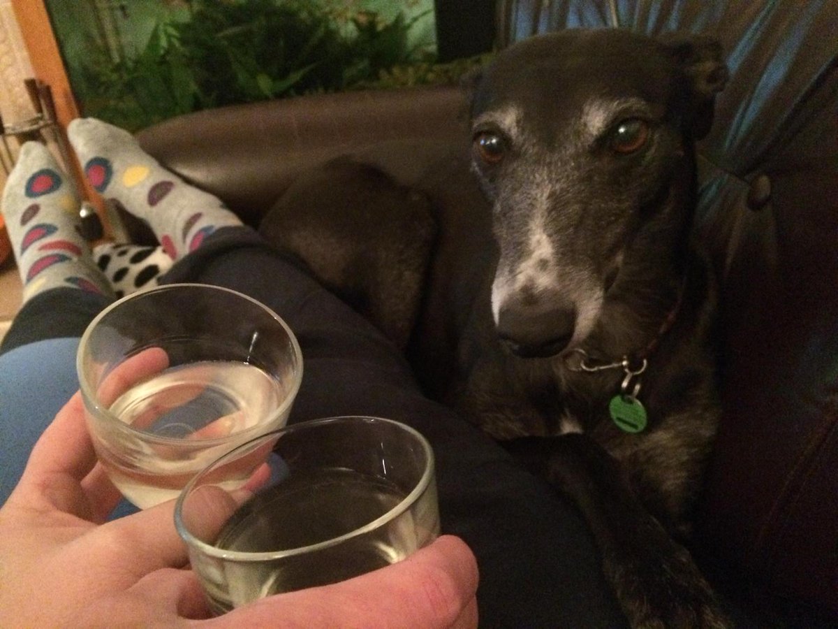 madamdaphne's tweet image. Congrats from South east londinium @lauriepink @essers #attackofthebrides