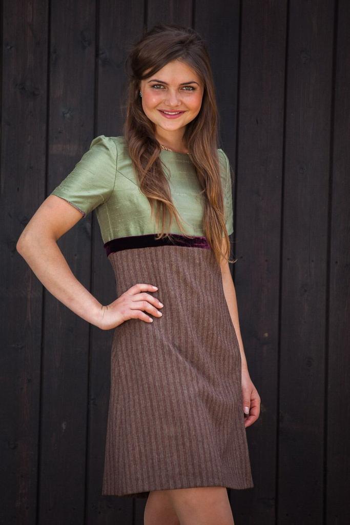 Megan Nicholls (@meg_nicholls97) on Twitter photo Great fun working with <a href="/Brownedaughters/">Browne and Daughters</a>, have an awesome autumn/winter collection!! Here's a sneak preview... Great fun working with <a href="/Brownedaughters/">Browne and Daughters</a>, have an awesome autumn/winter collection!! Here's a sneak preview...