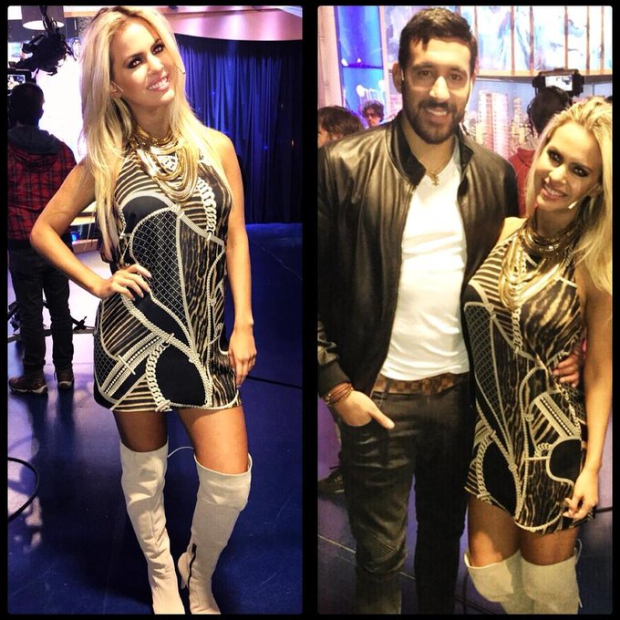 Con @elgalgojonas  en #NuncaEsTarde por @FoxSports #net #boots #blondeindress ?✌? http://t.co/Hi3jxb