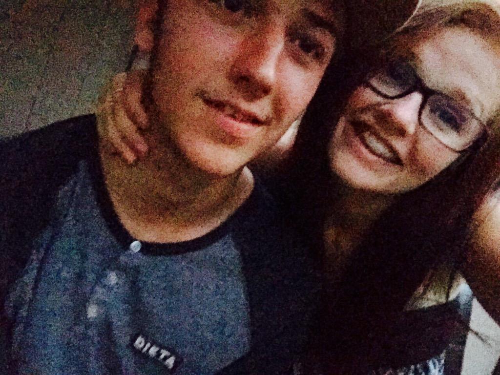 jamisonsteezyst's tweet photo. I love you ❤️ http://t.co/IYP1zrYhSZ