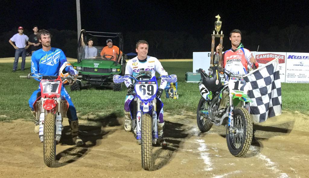 The King of Peoria <a href="/henry_wiles/">Henry Wiles</a> smokes 'em in Galesburg, winning by a landslide. <a href="/sammyhalbert/">Sammy Halbert</a> 2nd, Scott Baker 3rd.