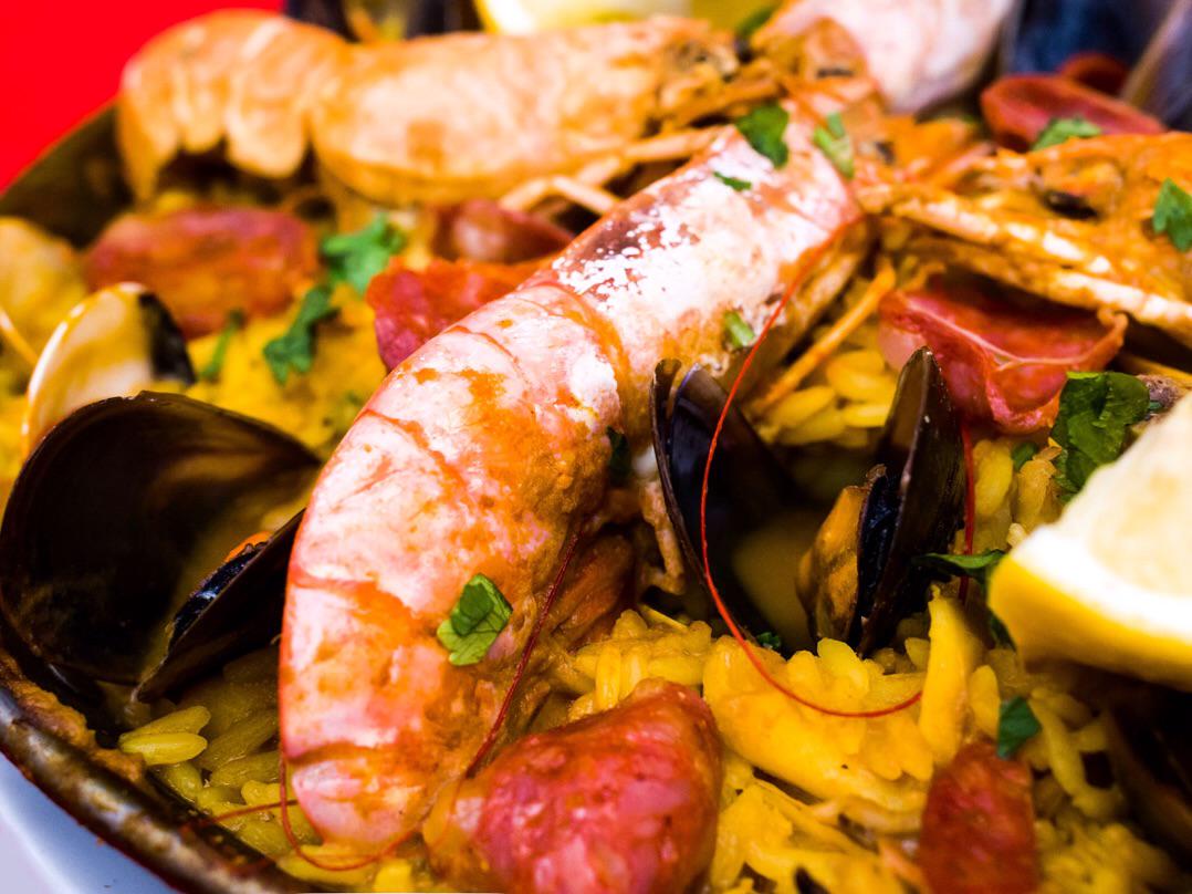 thecookapp's tweet photo. Jodie's Famous Paella via @thecookapp #theworldscookbook http://t.co/Iv4Hh9hHWI http://t.co/u1CWHNg6Up