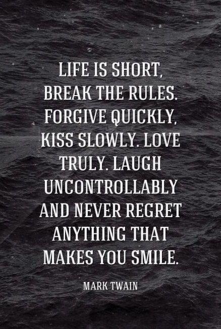 49ShadesofaStep's tweet photo. Life is short. Never regret anything that makes you laugh. #Twitterstepmom #laughoften #Ichoosehappy http://t.co/3khzuf7vC9