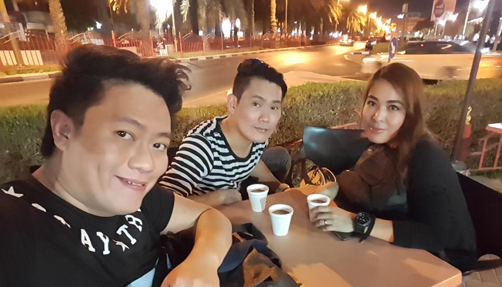 Chai time! tambay after work.👍

#1sttweet
#newaccnt 
#goodday
