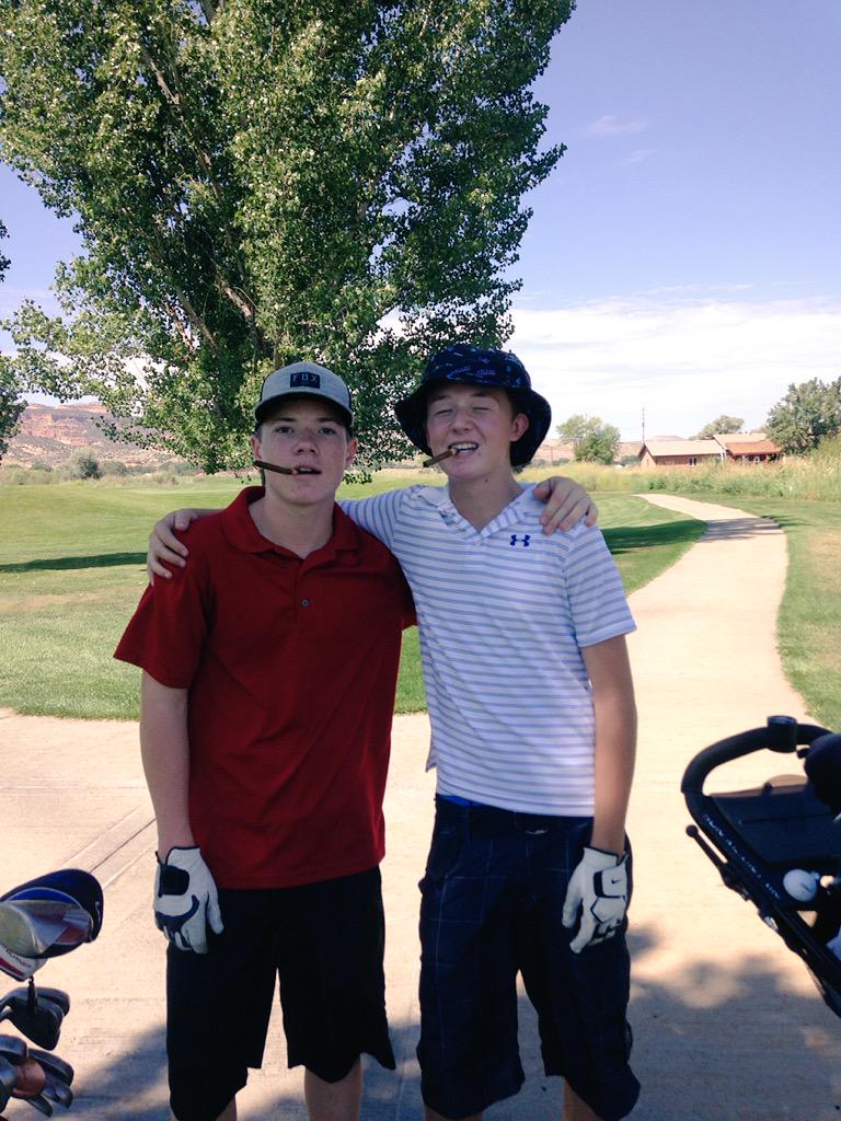 druwsackett3's tweet photo. Cigars for days😏 http://t.co/jCA6US8xws