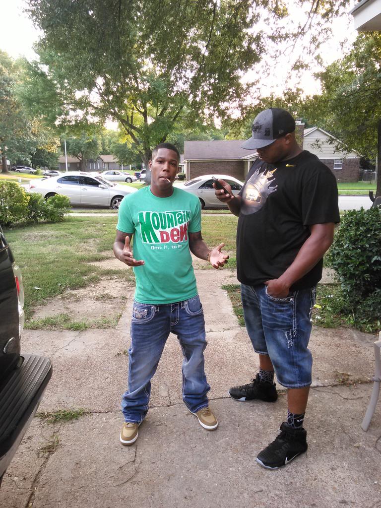 TATTED_AZZ_RENO's tweet photo. Posted wit OG #3rdwall #southmemphis http://t.co/bOipcnYFhX