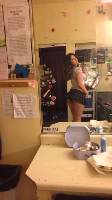 Naughty stuff http://t.co/ZwsQnao1hf<a href="/tag/vegas"class="tags"><span>#vegas</span></a><a href="/tag/soon"class="tags"><span>#soon</span></a><a href="/tag/poolparty"class="tags"><span>#poolparty</span></a>