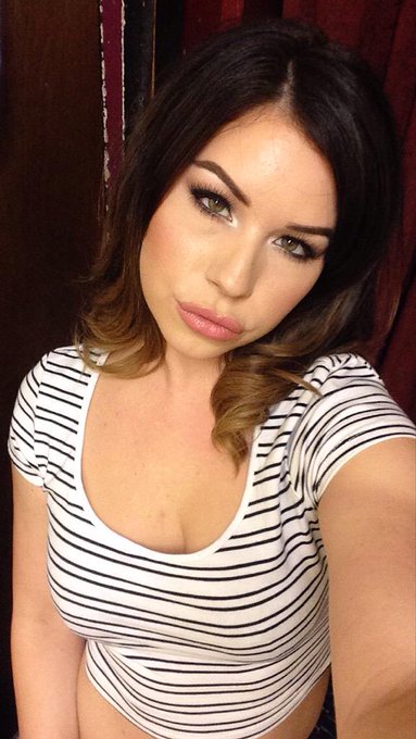 Kissies http://t.co/TTKqQfH9ri