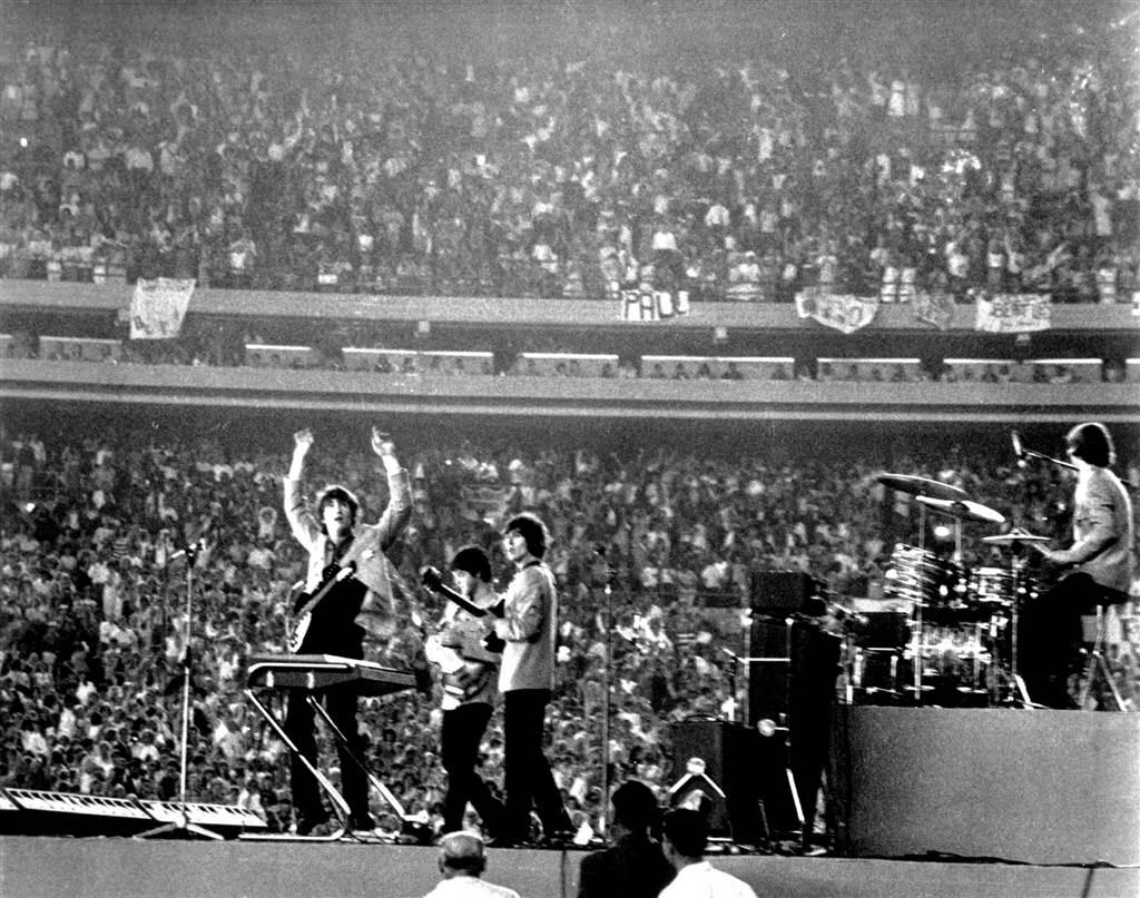 stadiumpix's tweet photo. The Beatles at Shea Stadium, 50 years ago today.  The concert crowd of 55K was the largest in history at the time. http://t.co/AIoWpljaIk