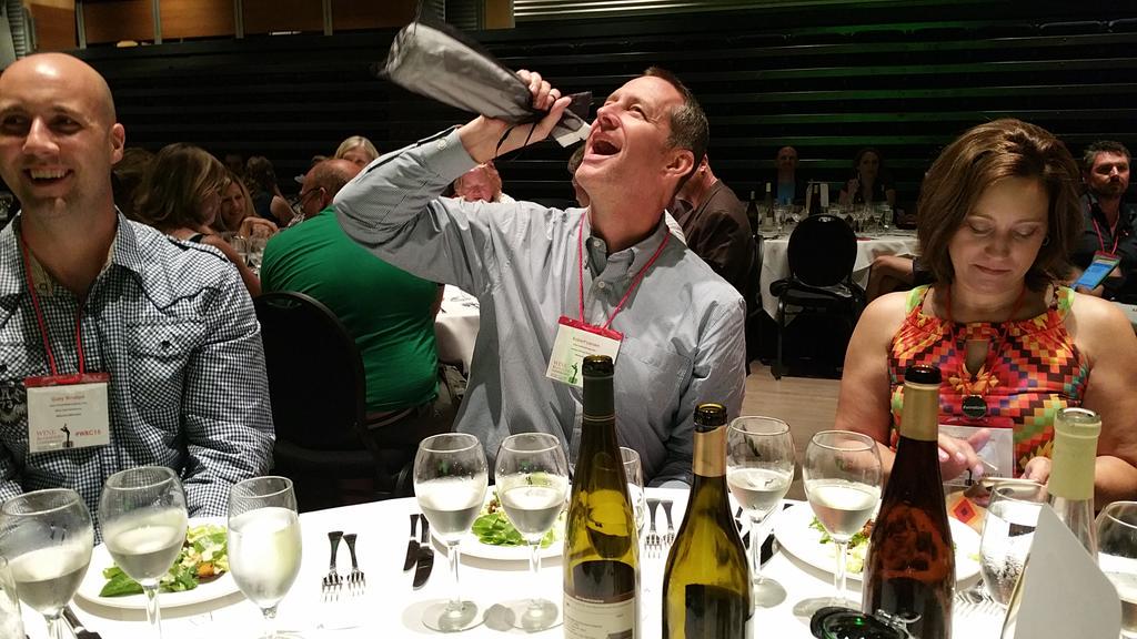 plsthepalate's tweet photo. @RobertLarsen didn't listen and touched the bottle! #WBC15 @StandardAmber @VinoCC @AmyCGross @uflof @MarisaFoxRunMrk http://t.co/6STgdFlibA