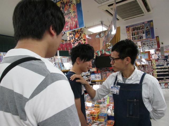 アニメイト郡山店長 コミケにしれっと行こうとするも阻止される Togetter アニメイト郡山店長 コミケにしれっと行こうとするも阻止される Togetter