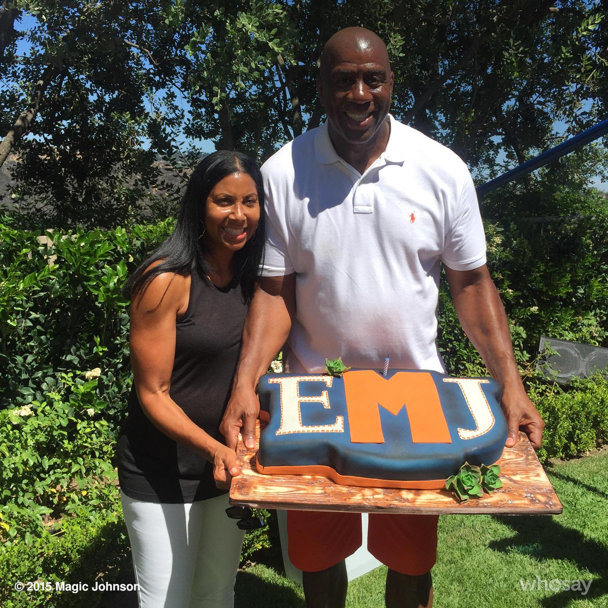 IAmDoveEntLLC's tweet photo. A Birthday Shout Out To LALaker &amp; Businessman @MagicJohnson aka "Showtime"! #Salute to @cjbycookie frm @IAmDoveEntLLC http://t.co/5EB2wAlmwf