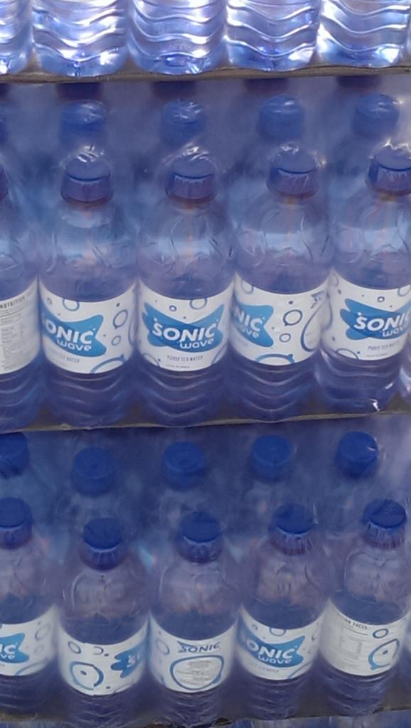 Kristin Davis tweet media