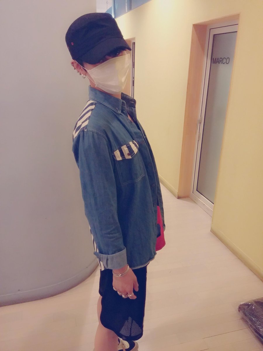 PUREBOYkr's tweet photo. http://t.co/9k1ACvWOY6