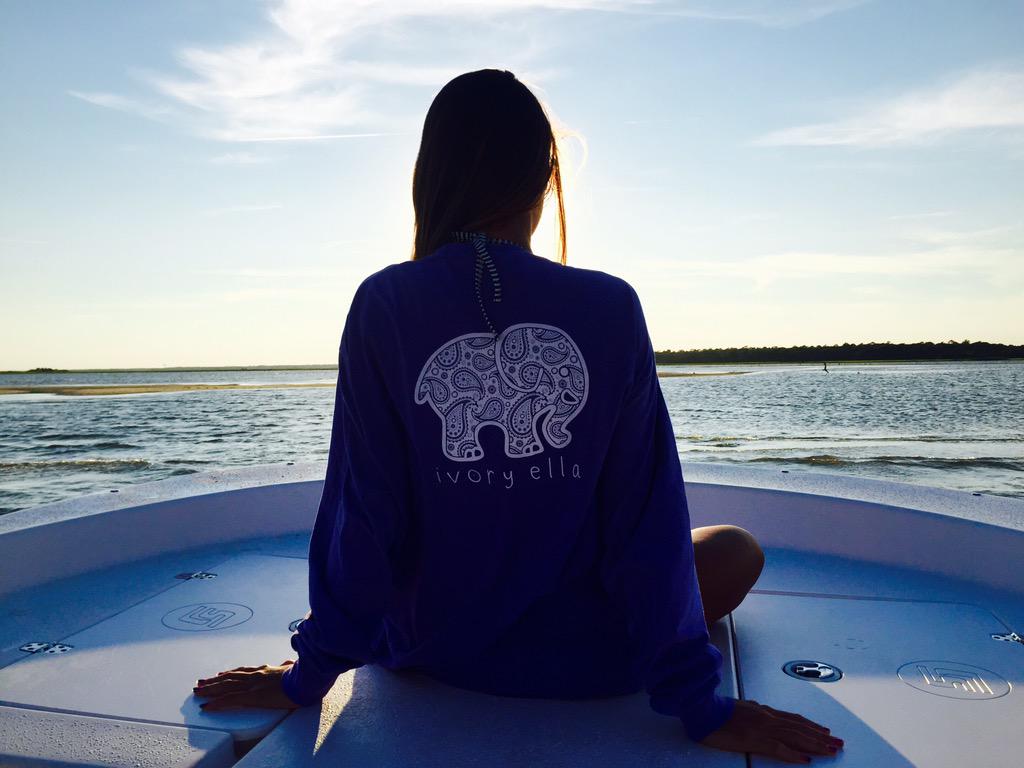 tay58jk's tweet photo. Loving my new Ivory Ella shirt🐘 @shopivoryella http://t.co/22LV6j2rYj