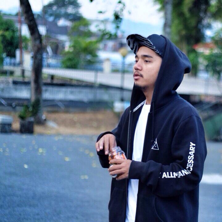 bosen dong sama cemilan yang itu itu aja, coba TACAY ( TAleus ngaCAY )