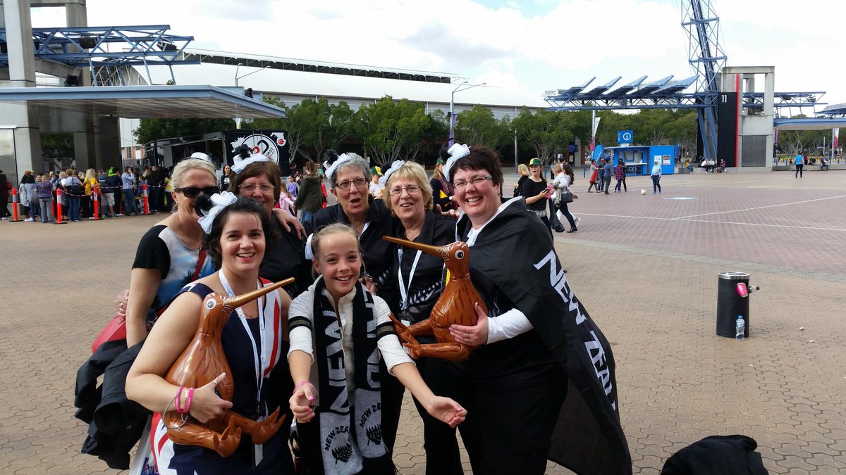 RNZSport's tweet photo. Silver Ferns fans @SilverFernsNZ anticipating a big game tonight at Allphones Arena #NWC2015 #FinalsDays http://t.co/gHl94d8FX1