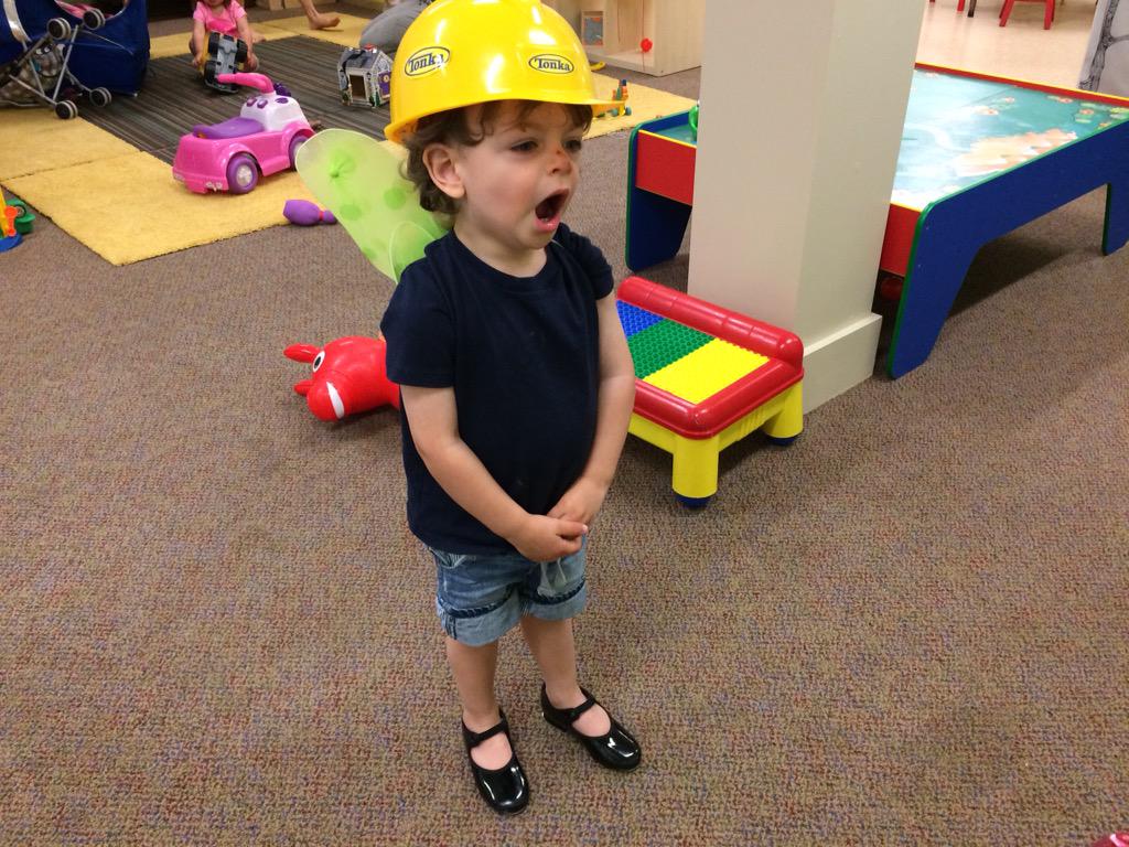 ❤️ this guy who pairs a construction hat, butterfly wngs  (fr. #TGT) &amp; tap shoes while snging his A,B,Cs. #R100Family