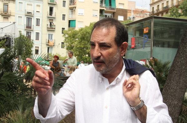 LaVanguardia's tweet photo. Espadaler asegura que no harán frente con el PP ni investirán presidente a un independentista http://t.co/c1CHJ8OeER http://t.co/CiDNcHgzPz