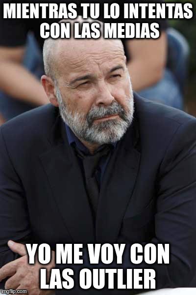 FunWithStats's tweet image. Mientras tu lo intentas con las medias....