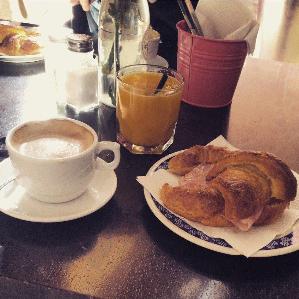 Madre mía, menudo desayunaco anti-resaca de feria