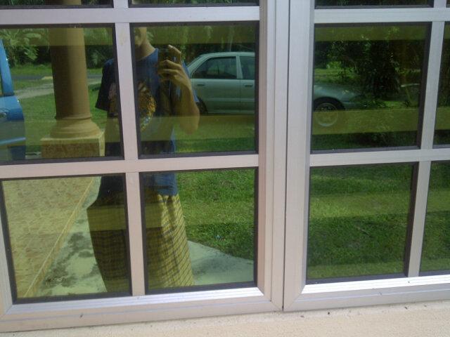 azeem_idon's tweet photo. Berkain pelekat :* http://t.co/SGed6BD3ug