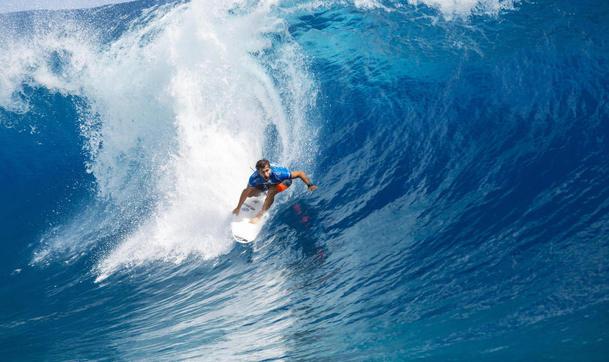 surferrulemag's tweet photo. [#Surf] @AritzAranburu Excelente en la Ronda 1ª de ayer en Tahiti 
1º Felicidades!!!

Vídeo >http://t.co/ELL9fJlp1P http://t.co/ve5YoGOH04