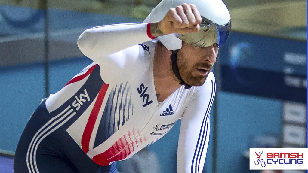 BritishCycling's tweet photo. Sir Bradley Wiggins and Mark Cavendish will ride together today in the Madison @RevolutionUK. http://t.co/lJ2i5X7Kyd