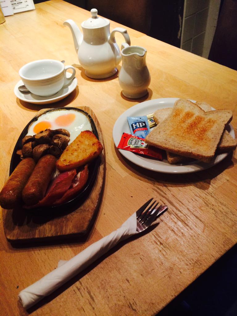 Serving breakfasts all day #leeds #headingley #breakfast