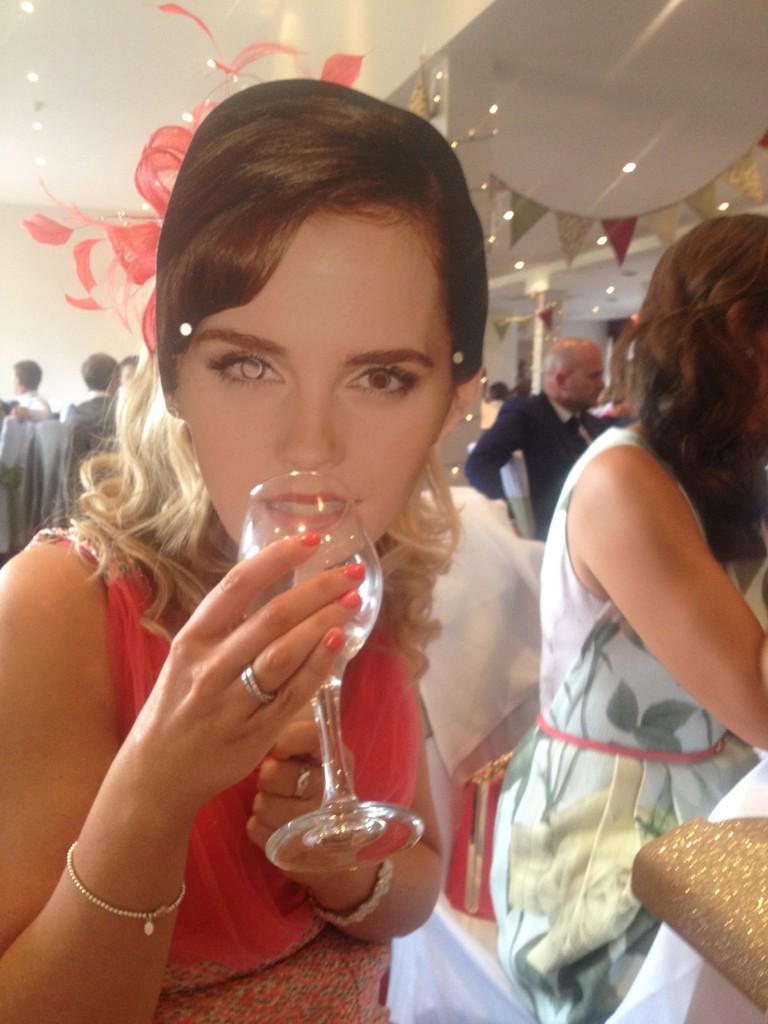 natz6789's tweet photo. #emmaanddavoc nat/hermione! #magicalpowers http://t.co/FzE2xxpU9R
