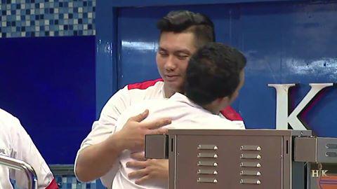 Berpelukan kakak dan adik @HKI_Danny <a href="/HKI_Rio/">Rio HKI</a> #HUG #BROTHER