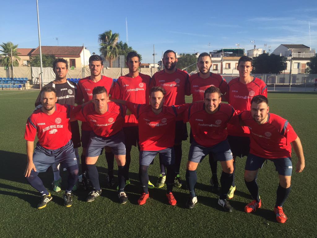 CDElHigueron2A's tweet photo. Aquí os dejo la foto del 11 titular de ayer en la victoria ante el montalbeño http://t.co/XIRWt2jN9J