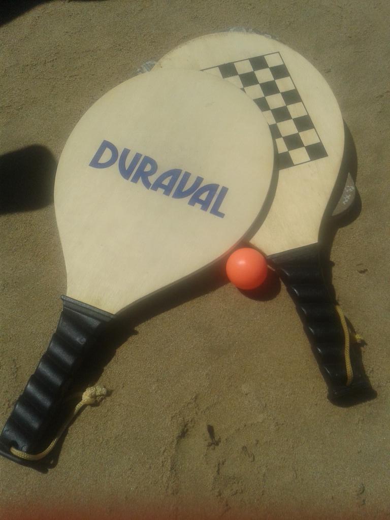 Mckein87's tweet photo. Nervión 1- Santurelia 0.Te toca hacer la comida chato.El arranque roteño está de categoría,naninoneino  @alararivera http://t.co/DmMDp5I4i6