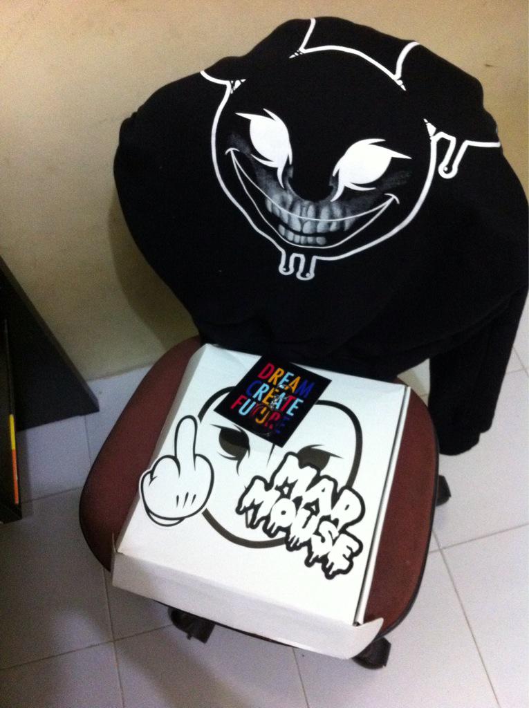 <a href="/PutraMHRM/">Putra Pangestu</a>: Thanks orderan mendarat cepat min memuaskan <a href="/leech_store/">LEECH STORE</a> <a href="/Dreambirds/">Dreambirds Artwear</a> 👌👍