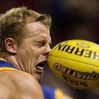 MrFansastic5's tweet photo. What its fells like when your phone hits your face http://t.co/nzrzRDPkZy