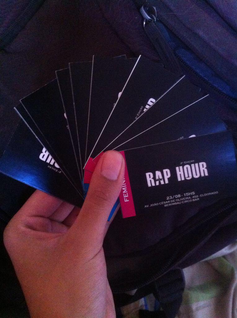 BrenoNachi's tweet photo. Os últimos!!!! #RapHour 2ª edição!! http://t.co/f7Vtakytet