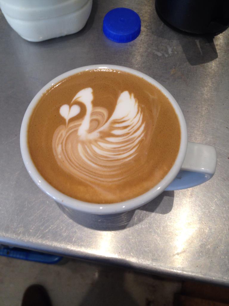 Kit2703's tweet photo. Just made my first swan! @PaddyandScotts #lovecoffee #LatteArt http://t.co/xbgSNFV68M