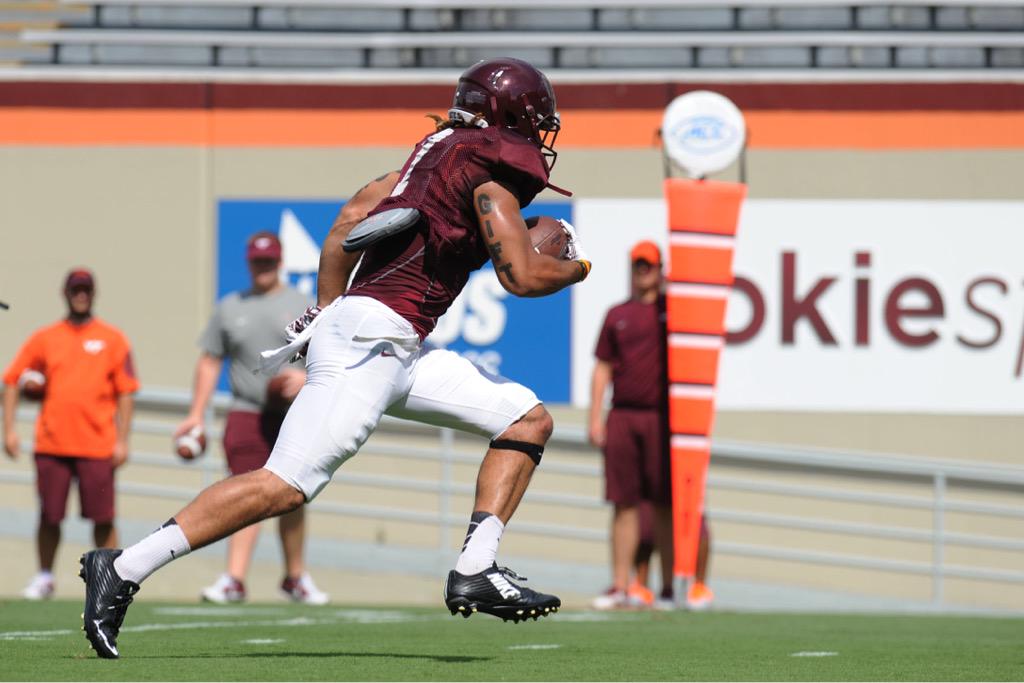 HokiesFB's tweet image. More great pics from yesterday&apos;s scrimmage. No practice today as we get some rest &amp;amp; watch the video

#VTCampLife