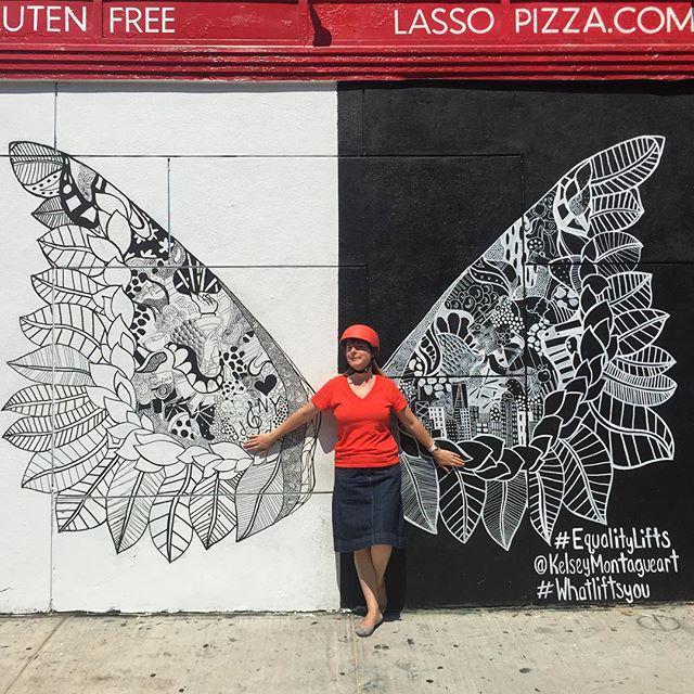 Being a twit with beautiful art by @KelseyMontagueArt on Kenmare St NYC.

#whatliftsyou #equalitylifts #kelseymonta…