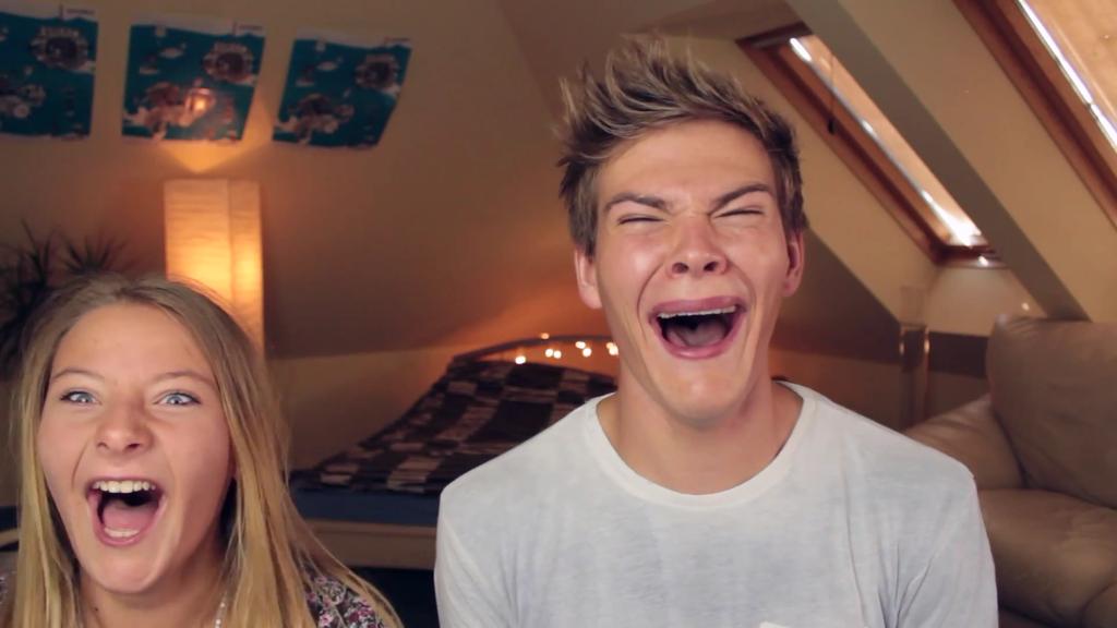 __Channy_'s tweet photo. @Joeys_Jungle 👍 fürs Video.. 
Deine Blicke haben Oscars verdient 😂🙊👍 http://t.co/YMjvP2ydev