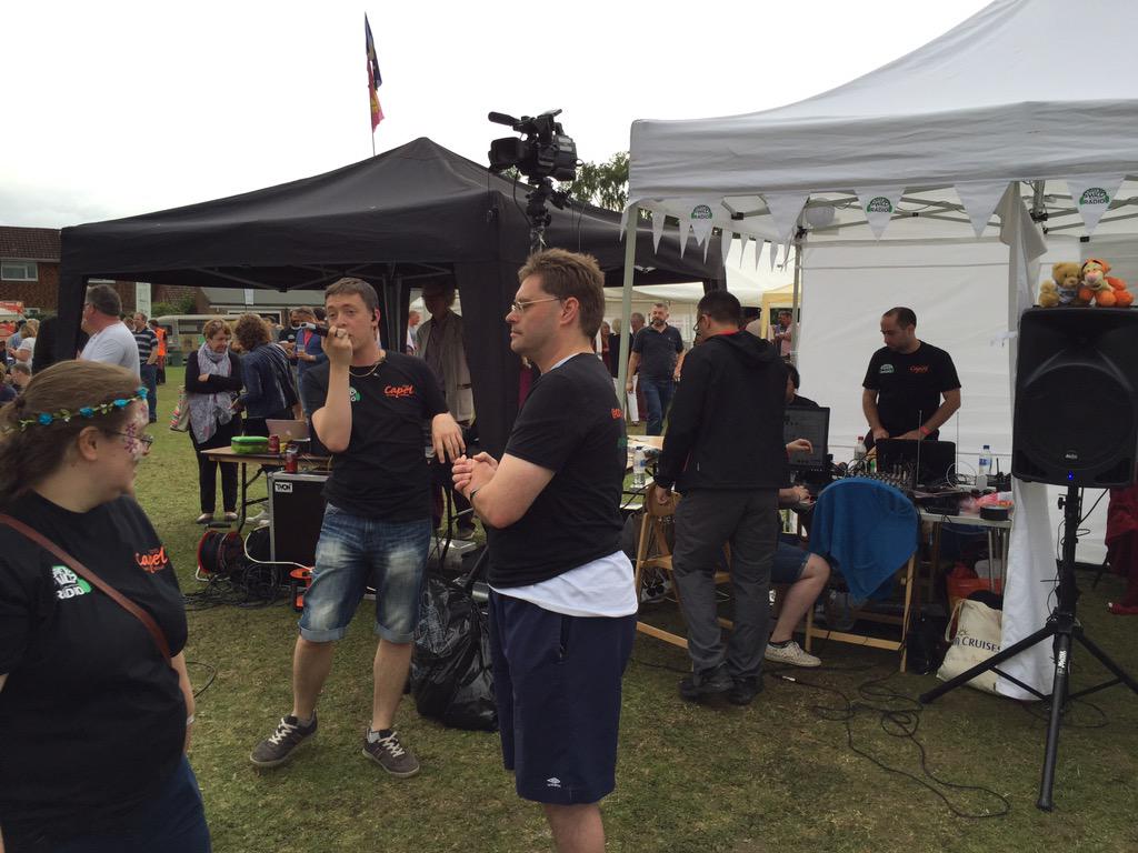 LoderTim's tweet photo. Enjoying the @capelmusicfest with @sryhilsradio and @LoderOlivia great day http://t.co/TFZLyZCeEM