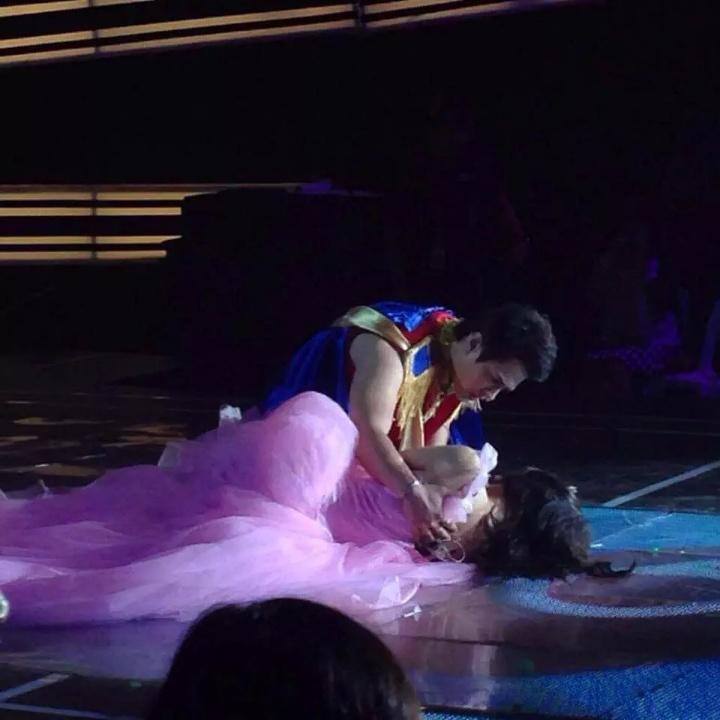 TATAKQuenito's tweet photo. "Tayo nga. May Forever"-Quen

THIS IS NOT ACTING ANYMORE!!! TILL NOW NO CHILL PADIN💕

CAPSLOCK PARA INTENSE! http://t.co/BMHCSww21V