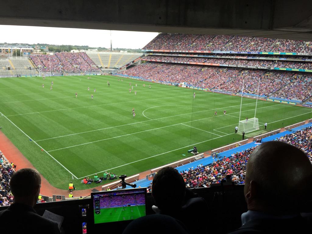 DonalOgC's tweet photo. This is excellent #TIPPvGAL #GAA http://t.co/z5YaoNILZs
