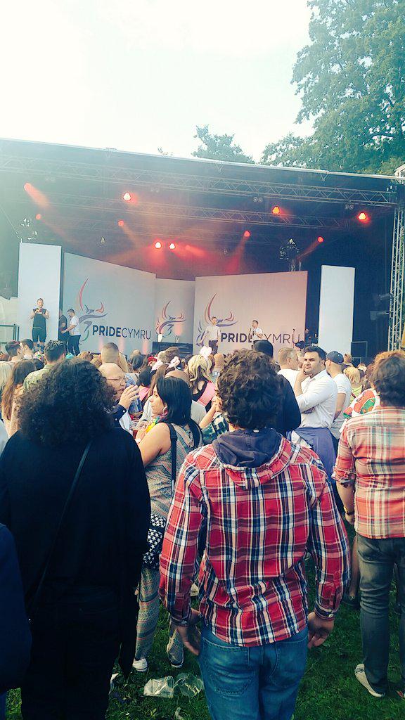 MelissaBlees's tweet photo. Amazing day yesterday at #PrideCymru seeing @jesslouiserees with @RainbowBridgeVS still finding glitter everywhere! http://t.co/oIa0Zf4qCt