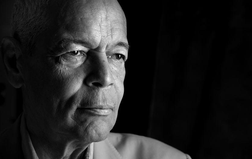 ajc's tweet photo. "His legacy will always be around”: Civil rights icon Julian Bond dead at 75 http://t.co/DZPR2QC121 http://t.co/OrQwJVLvHS