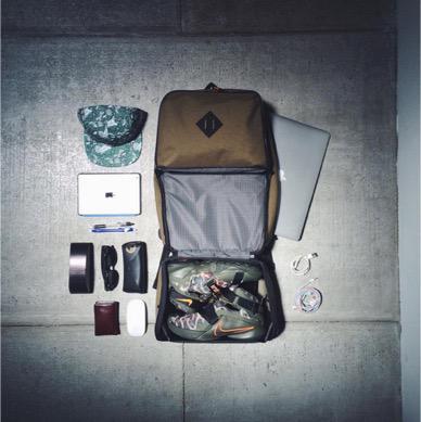 ClintonSparks's tweet photo. Dope sneaker daypack! Perfect 4 overnight trips. #GetFamiliar @modernlookofficial. #LetsGetModern @theshrineco http://t.co/JrWAIXRd6w