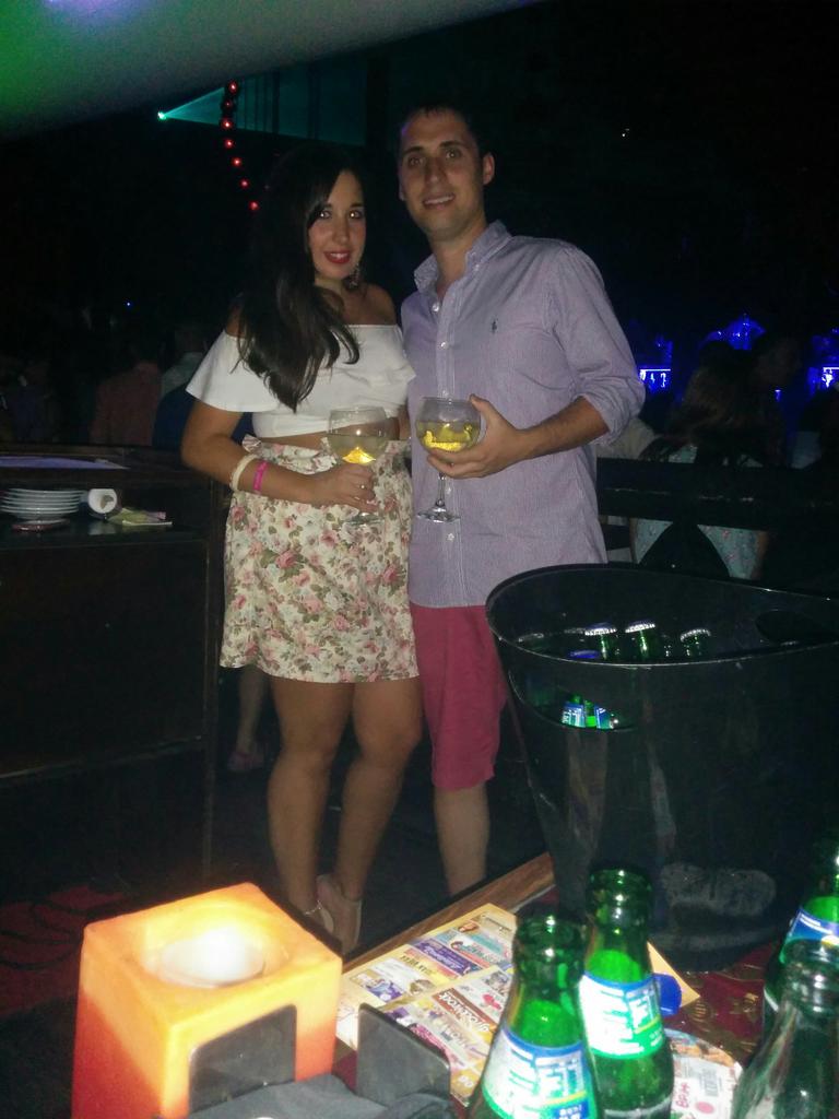 VillaSummerPart's tweet photo. Otro destino nuevo para nosotros y otro más que descubro a tu lado. Buenas noches mi niña @PuriValife. Te quiero!!! http://t.co/kmBXTkirJS